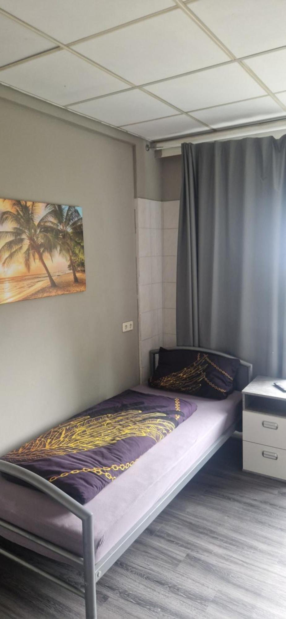 Hostel M&r