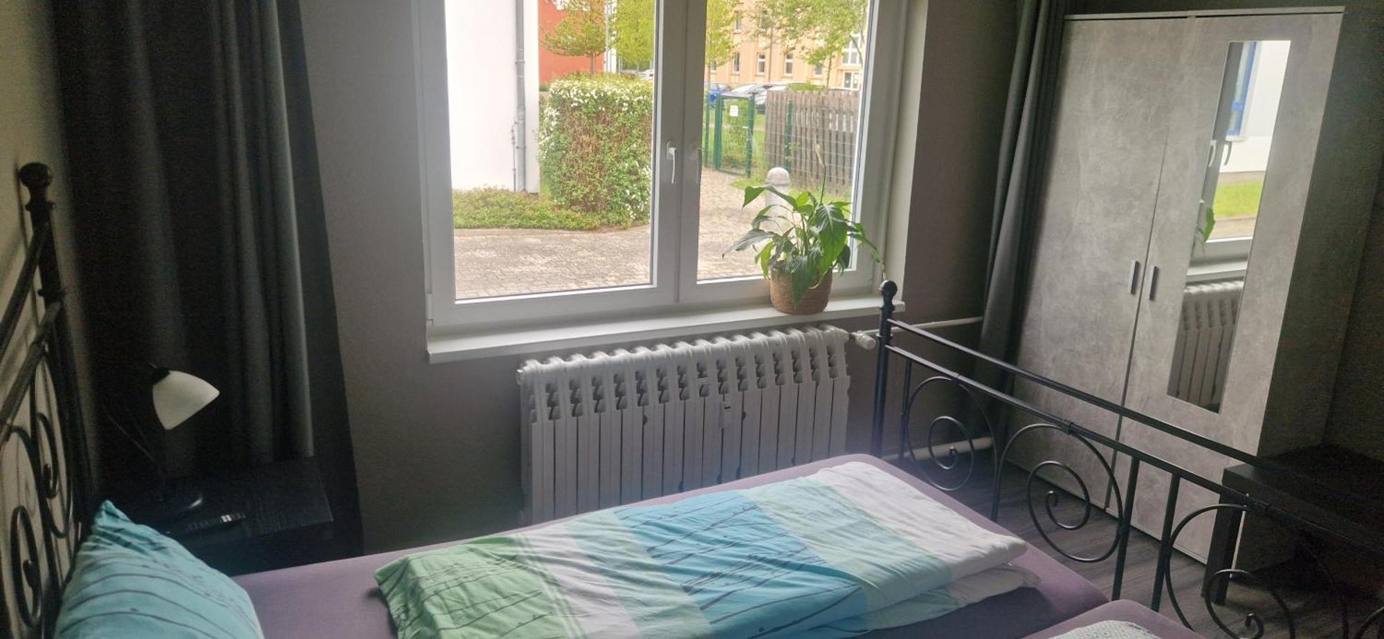 Hostel M&r *